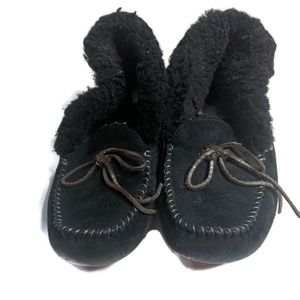 Uggs Slippers Womens size 8 Alena Faux fur cuff